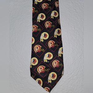 Vintage Ralph Marlin - NFL Redskins 1996 Football Neck Tie